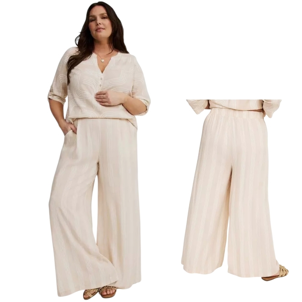 Torrid High Rise Wide Leg Pull On Pants Beige Size 2